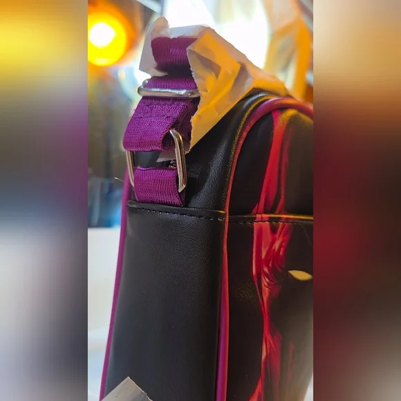 Double-Sided Joker & Batman Crossbody Bag – DC Comics - Picture 5 of 11